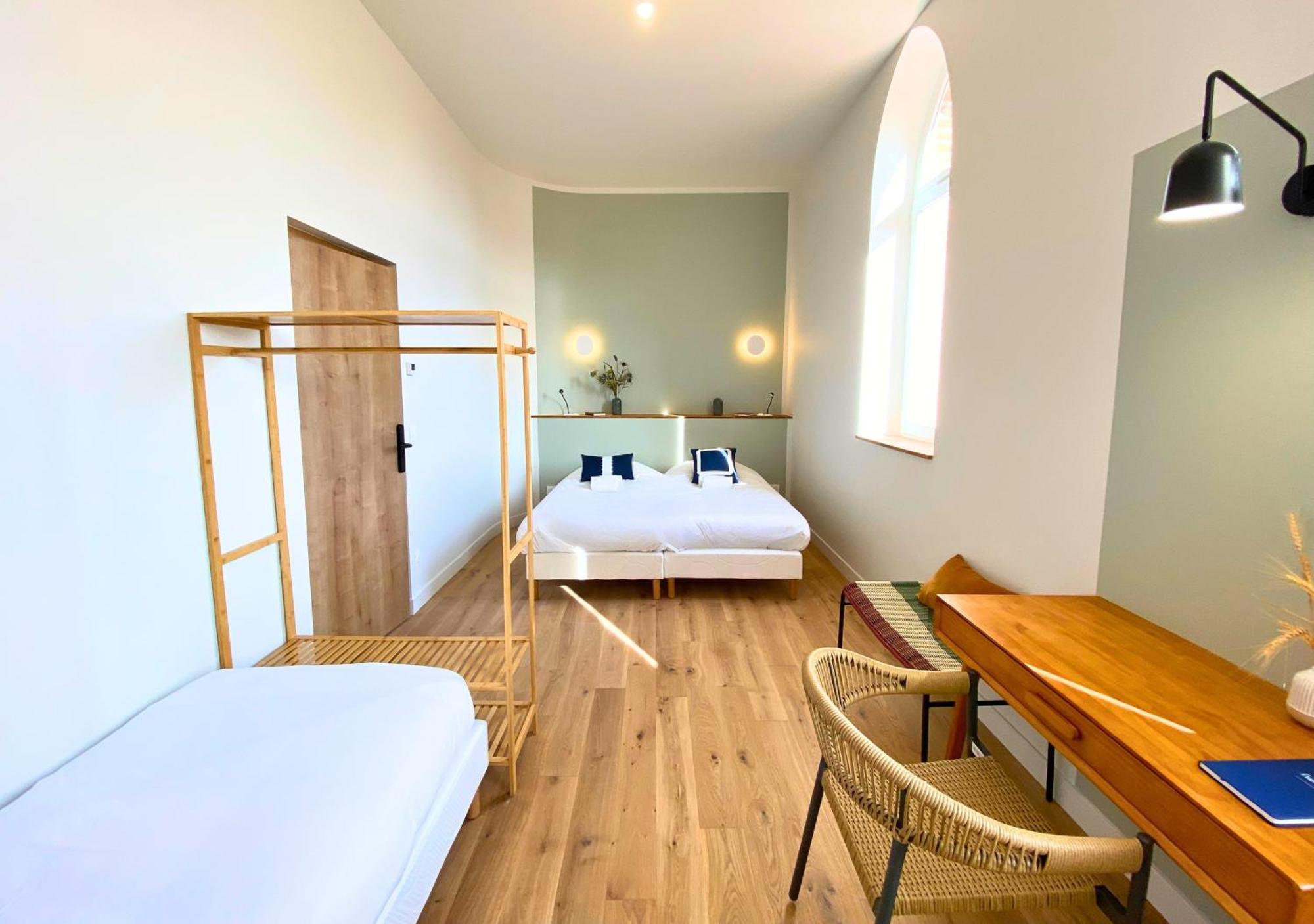 Hotellerie De L'Abbaye Bellegarde-Sainte-Marie Exteriör bild