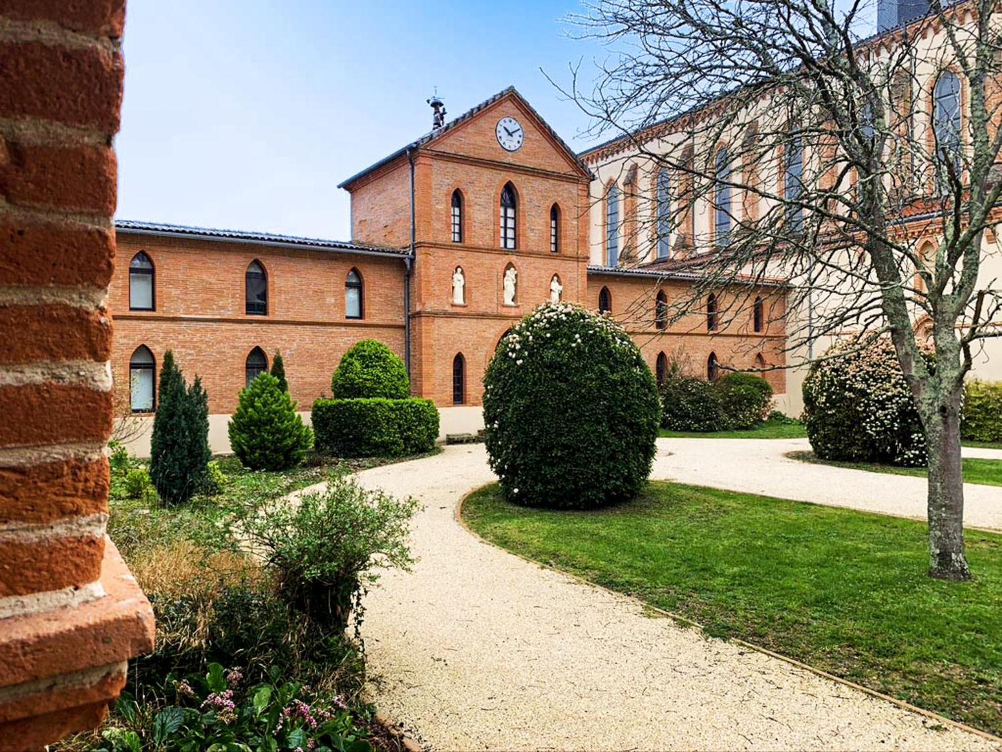 Hotellerie De L'Abbaye Bellegarde-Sainte-Marie Exteriör bild